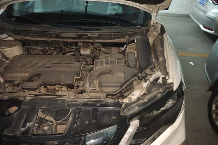 Used Nissan X-Trail 2019 2.0L CVT Smart Connect Comfort Edition 2WD Engine Bay Left