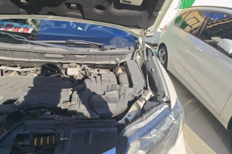 Used Nissan X-Trail 2019 2.0L CVT Comfort Edition 2WD Engine Bay Left