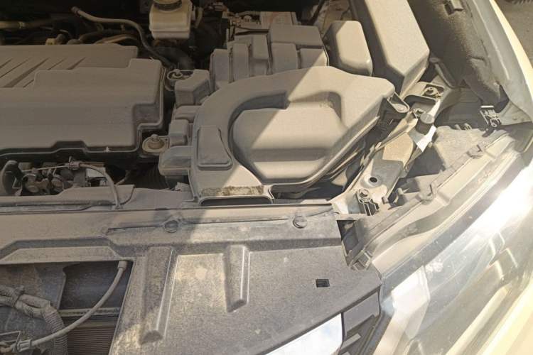 Used Nissan X-Trail 2019 2.0L CVT Smart Connect Comfort Edition 2WD Engine Bay Left