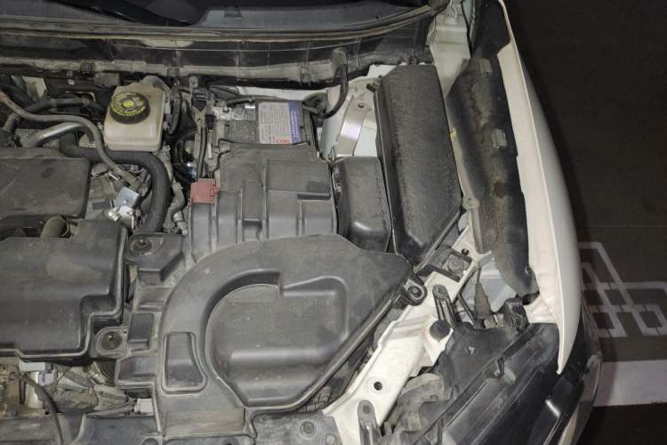 Used Nissan X-Trail 2019 2.0L CVT Smart Connect Comfort Edition 2WD Engine Bay Left