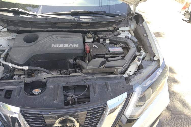 Used Nissan X-Trail 2019 2.5L CVT Smart Connect Luxury Edition 4WD Engine Bay Left