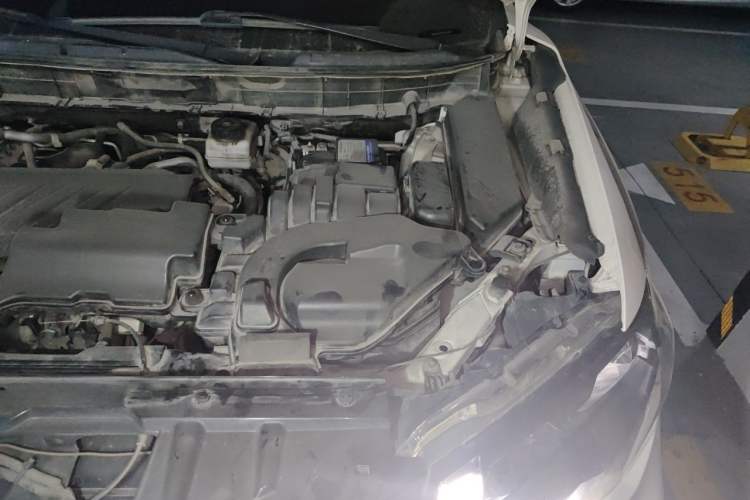 Used Nissan X-Trail 2019 2.0L CVT Smart Connect Comfort Edition 2WD Engine Bay Left