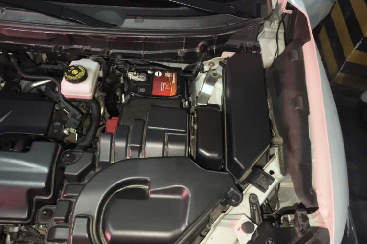 Used Nissan X-Trail 2019 2.0L CVT Smart Connect Comfort Edition 2WD Engine Bay Left