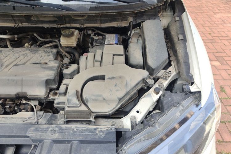 Used Nissan X-Trail 2019 2.0L CVT Smart Connect Comfort Edition 2WD Engine Bay Left