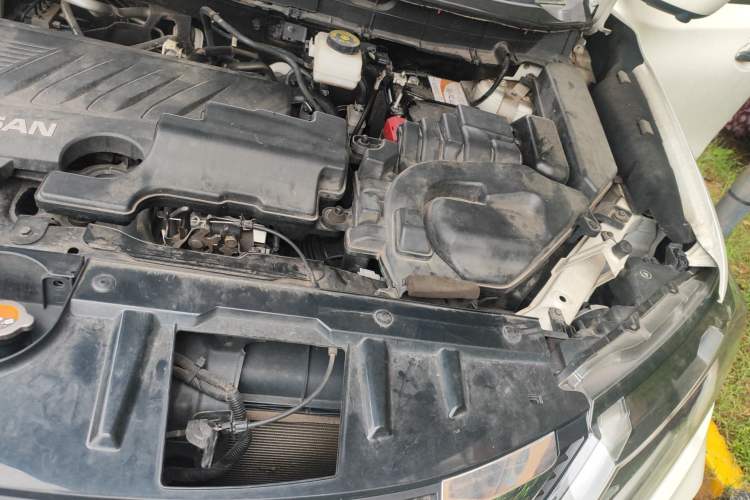 Used Nissan X-Trail 2019 2.0L CVT Smart Connect Comfort Edition 2WD Engine Bay Left