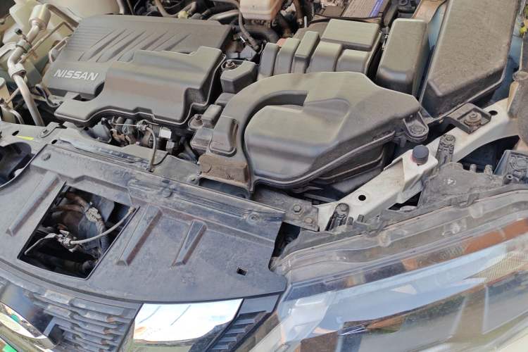Used Nissan X-Trail 2019 2.0L CVT Smart Connect Comfort Edition 2WD Engine Bay Left