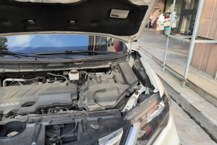 Used Nissan X-Trail 2019 2.0L CVT Smart Connect Comfort Edition 2WD Engine Bay Left