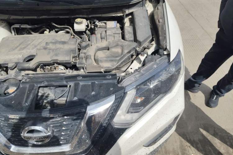 Used Nissan X-Trail 2019 2.0L CVT Smart Connect Comfort Edition 2WD Engine Bay Left