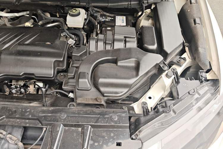 Used Nissan X-Trail 2019 2.0L CVT Smart Connect Comfort Edition 2WD Engine Bay Left