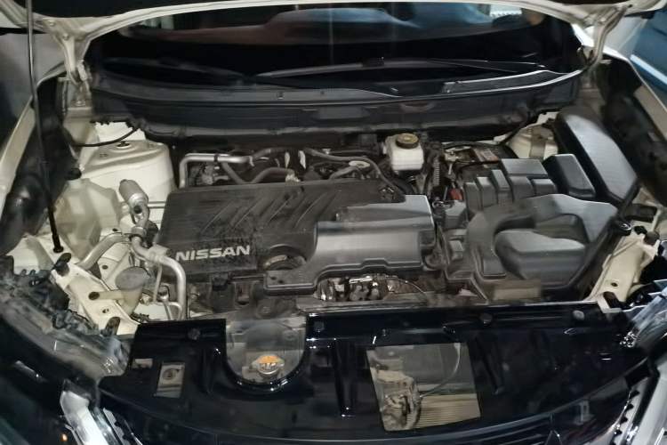 Used Nissan X-Trail 2019 2.0L CVT Comfort Edition 2WD Engine Bay