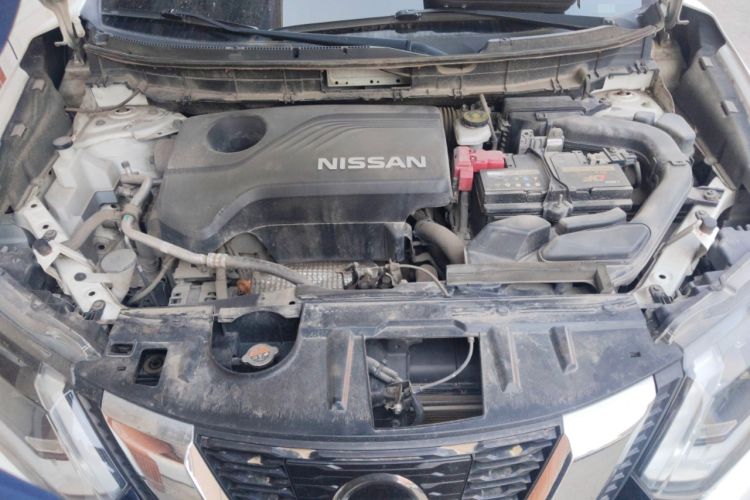 Used Nissan X-Trail 2019 2.5L CVT Smart Connect Luxury Edition 4WD Engine Bay