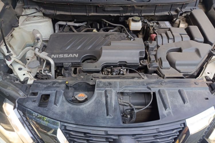 Used Nissan X-Trail 2019 2.0L CVT Comfort Edition 2WD Engine Bay