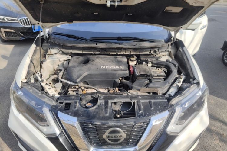Used Nissan X-Trail 2019 2.5L CVT Smart Connect Luxury Edition 4WD Engine Bay