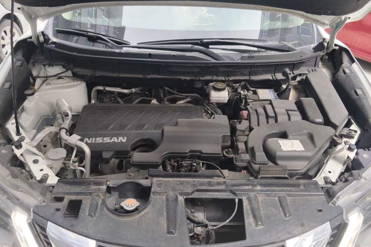 Used Nissan X-Trail 2019 2.0L CVT Comfort Edition 2WD Engine Bay