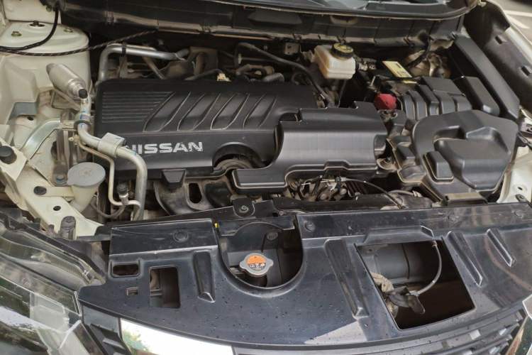 Used Nissan X-Trail 2019 2.0L CVT Comfort Edition 2WD Engine Bay