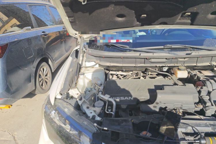 Used Nissan X-Trail 2019 2.0L CVT Comfort Edition 2WD Engine Bay Right
