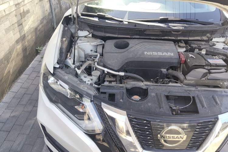 Used Nissan X-Trail 2019 2.5L CVT Smart Connect Luxury Edition 4WD Engine Bay Right