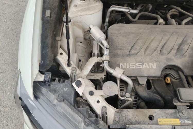 Used Nissan X-Trail 2019 2.0L CVT Smart Connect Comfort Edition 2WD Engine Bay Right