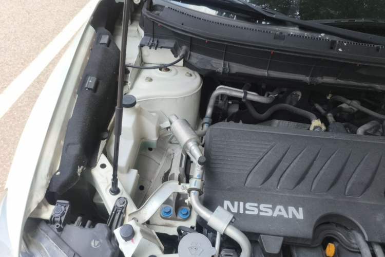Used Nissan X-Trail 2019 2.0L CVT Smart Connect Comfort Edition 2WD Engine Bay Right