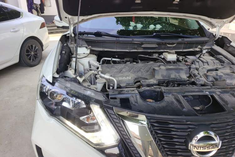 Used Nissan X-Trail 2019 2.0L CVT Smart Connect Comfort Edition 2WD Engine Bay Right