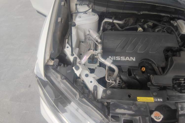 Used Nissan X-Trail 2019 2.0L CVT Comfort Edition 2WD Engine Bay Right