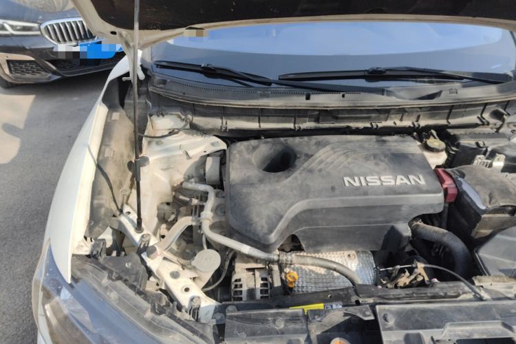 Used Nissan X-Trail 2019 2.5L CVT Smart Connect Luxury Edition 4WD Engine Bay Right