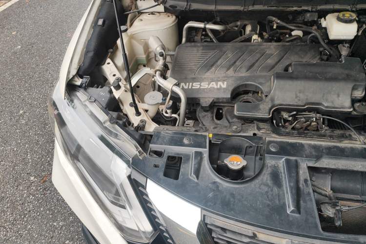 Used Nissan X-Trail 2019 2.0L CVT Smart Connect Comfort Edition 2WD Engine Bay Right