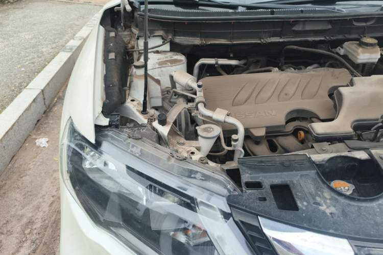 Used Nissan X-Trail 2019 2.0L CVT Smart Connect Comfort Edition 2WD Engine Bay Right