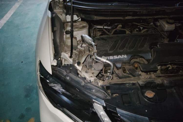 Used Nissan X-Trail 2019 2.0L CVT Smart Connect Comfort Edition 2WD Engine Bay Right