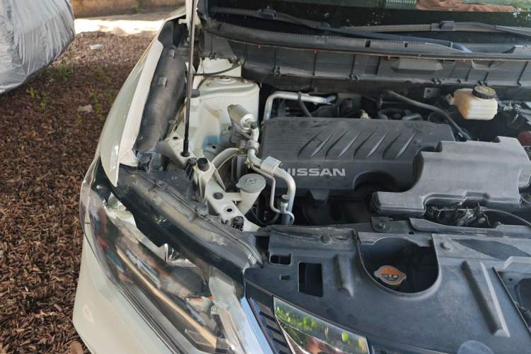 Used Nissan X-Trail 2019 2.0L CVT Smart Connect Comfort Edition 2WD Engine Bay Right