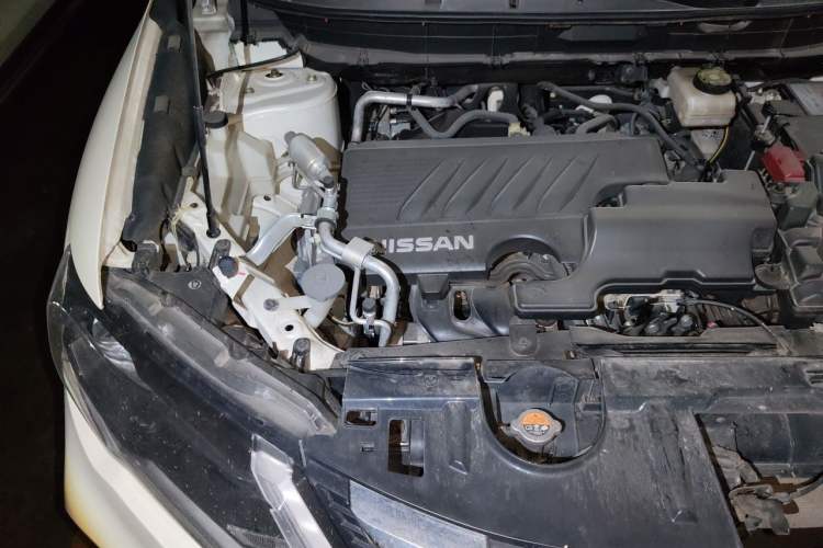 Used Nissan X-Trail 2019 2.0L CVT SmartConnect 7-Seater Comfort Edition 2WD Engine Bay Right