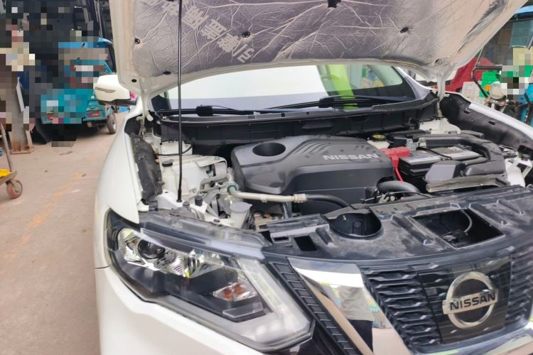 Used Nissan X-Trail 2019 2.5L CVT Smart Connect Luxury Edition 4WD Engine Bay Right