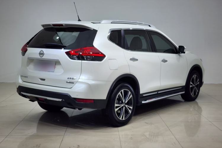 Used Nissan X-Trail 2019 2.5L CVT Smart Connect Luxury Edition 4WD Exterior 1
