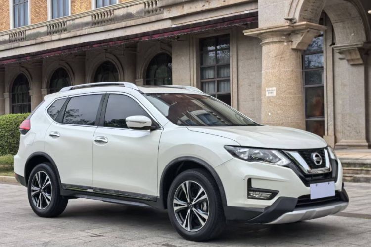 Used Nissan X-Trail 2019 2.5L CVT Smart Connect Leading Edition 4WD Exterior 2