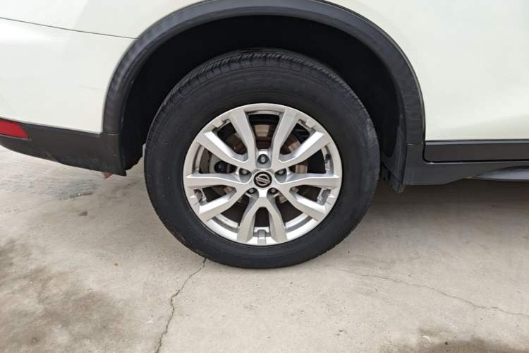 Used Nissan X-Trail 2019 2.0L CVT Smart Connect Comfort Edition 2WD Exterior 2