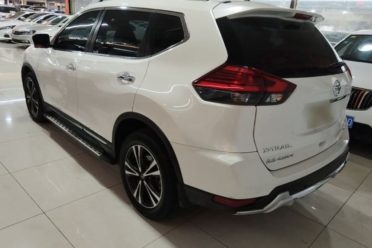 Used Nissan X-Trail 2019 2.5L CVT Smart Connect Luxury Edition 4WD Exterior 2