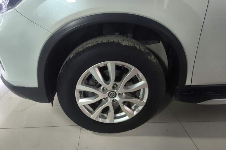 Used Nissan X-Trail 2019 2.0L CVT Smart Connect Comfort Edition 2WD Exterior 2