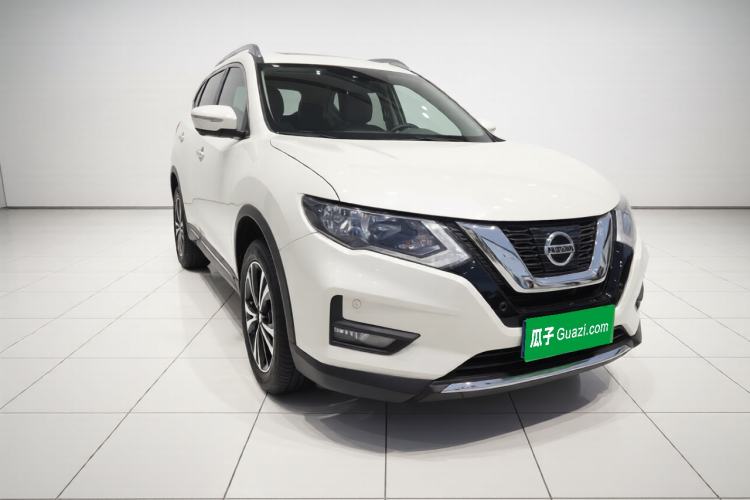 Used Nissan X-Trail 2019 2.5L CVT Smart Connect Luxury Edition 4WD Exterior 2
