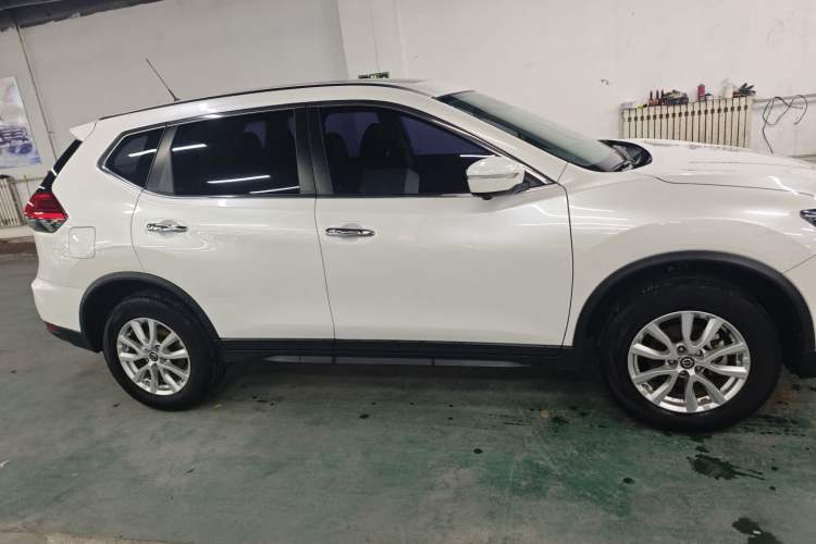 Used Nissan X-Trail 2019 2.0L CVT Smart Connect Comfort Edition 2WD Exterior 2