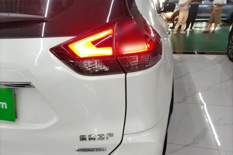 Used Nissan X-Trail 2019 2.0L CVT Smart Connect Comfort Edition 2WD Exterior 3
