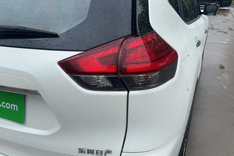 Used Nissan X-Trail 2019 2.0L CVT Smart Connect Comfort Edition 2WD Exterior 3