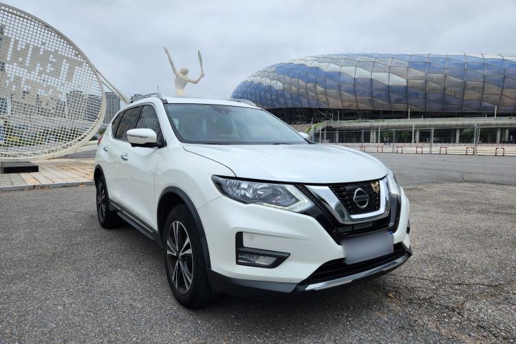 Used Nissan X-Trail 2019 2.5L CVT Smart Connect Luxury Edition 4WD Exterior 3