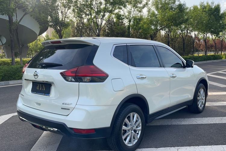 Used Nissan X-Trail 2019 2.0L CVT Smart Connect Comfort Edition 2WD Exterior 3
