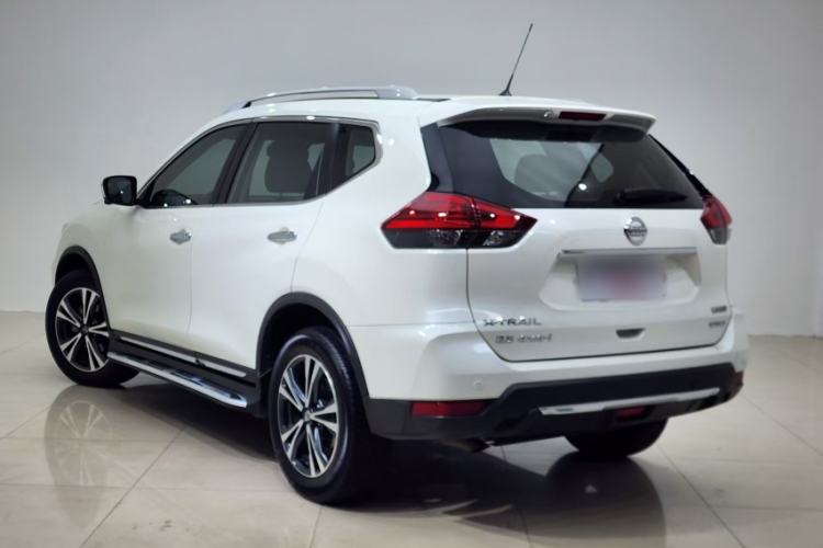 Used Nissan X-Trail 2019 2.5L CVT Smart Connect Luxury Edition 4WD Exterior 3
