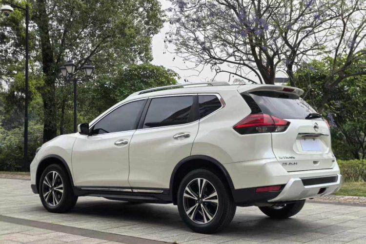 Used Nissan X-Trail 2019 2.5L CVT Smart Connect Leading Edition 4WD Exterior 4