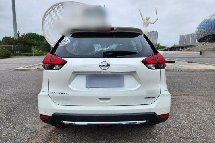Used Nissan X-Trail 2019 2.5L CVT Smart Connect Luxury Edition 4WD Exterior 5