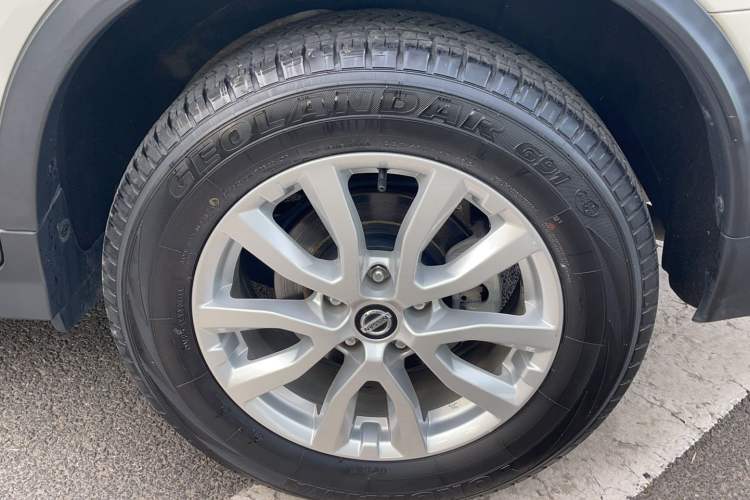 Used Nissan X-Trail 2019 2.0L CVT Smart Connect Comfort Edition 2WD Exterior 5