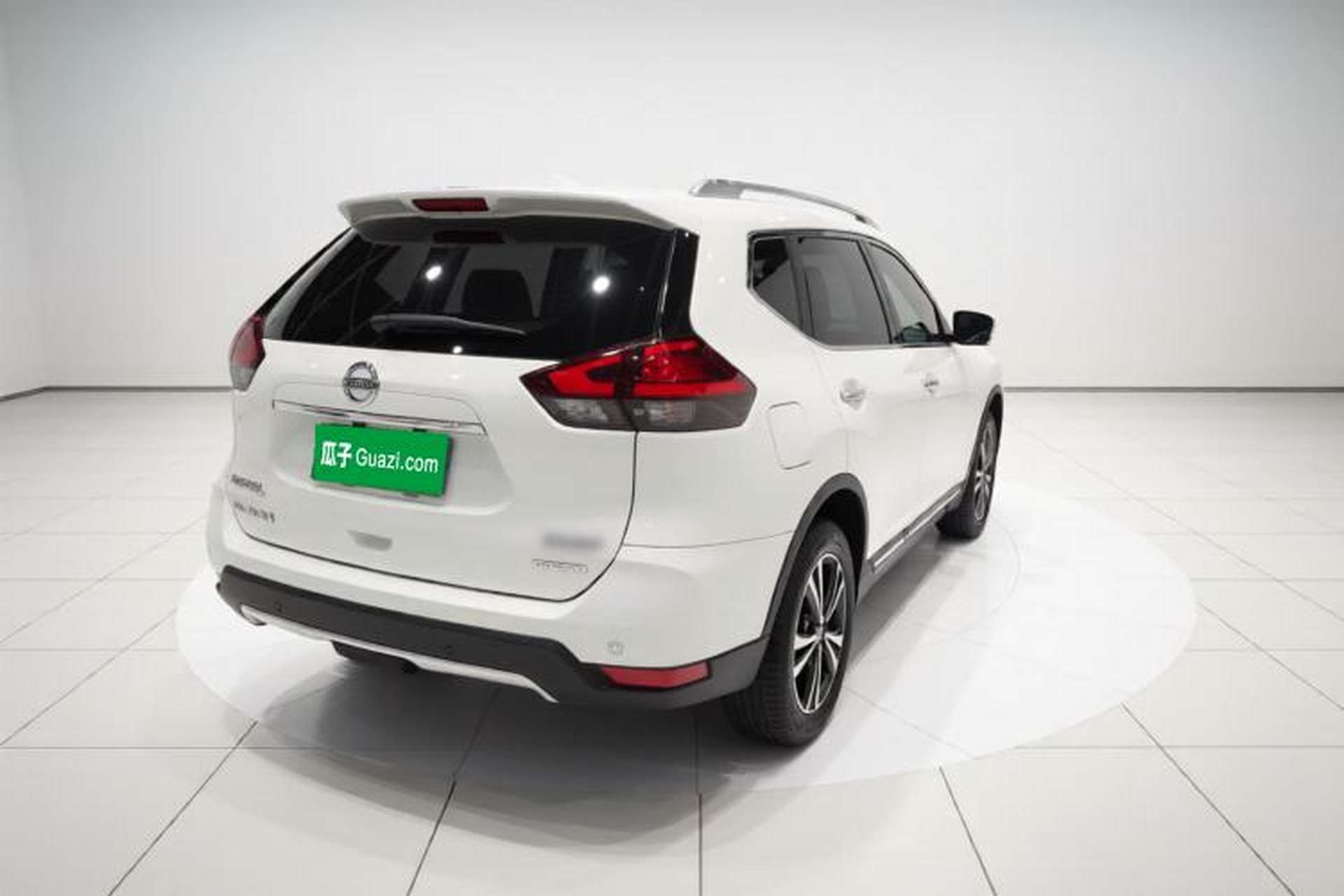 Used Nissan X-Trail 2019 2.5L CVT Smart Connect Luxury Edition 4WD Exterior 5