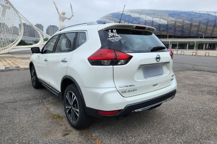 Used Nissan X-Trail 2019 2.5L CVT Smart Connect Luxury Edition 4WD Exterior 6