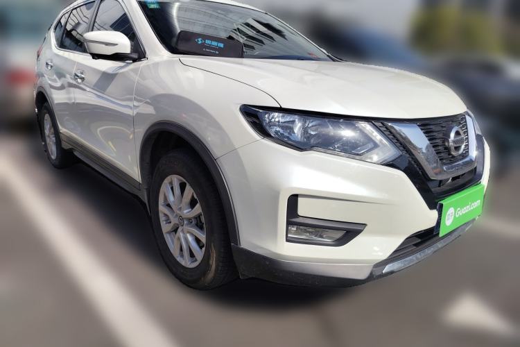 Used Nissan X-Trail 2019 2.0L CVT Comfort Edition 2WD Front Right 45 Deg